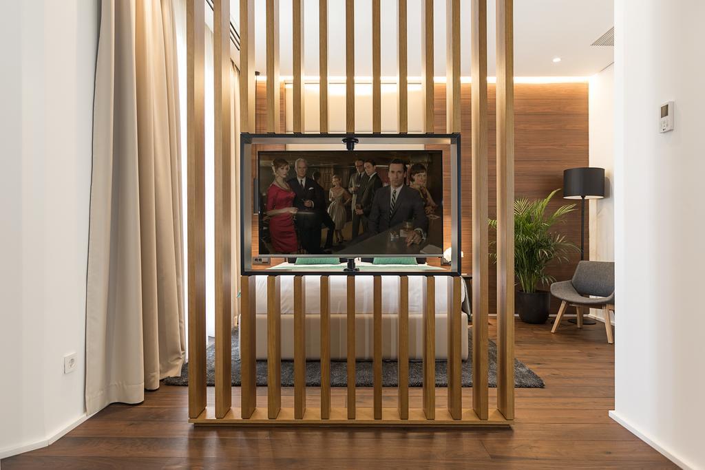 Dominic Smart & Luxury Suites - Parliament Belgrado Exterior foto